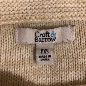 Croft and Barrow boatneck sweater in petite extra small
